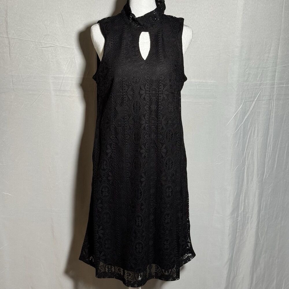 Libby Edelman Black Lace Dress Shift Sleeveless Keyhole Small Party Evening